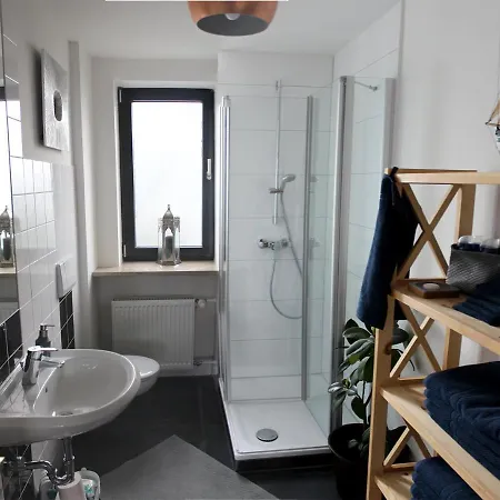 Virginie Nr 3 90qm Inklusive Balkon Und Privatem Parkplatz * Augsburg