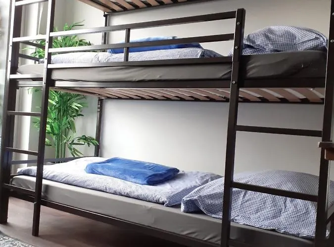 Apartments- Stilvolles 95 Qm Mit Balkon Und Parkplatz * Augusta