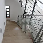 Apartments- Stilvolles 95 Qm Mit Balkon Und Parkplatz *