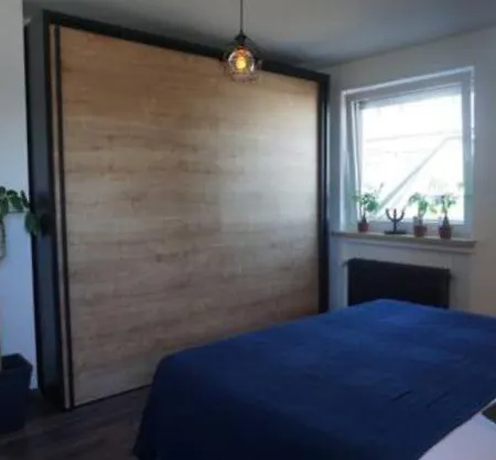 Апартаменты Apartments- Stilvolles 95 Qm Mit Balkon Und Parkplatz *