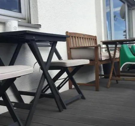 Apartments- Stilvolles 95 Qm Mit Balkon Und Parkplatz Augsburg