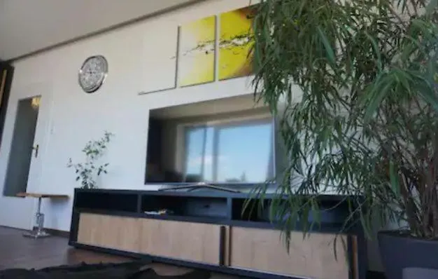 Apartments- Stilvolles 95 Qm Mit Balkon Und Parkplatz Augsburg