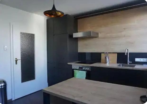 Apartments- Stilvolles 95 Qm Mit Balkon Und Parkplatz Augsburg